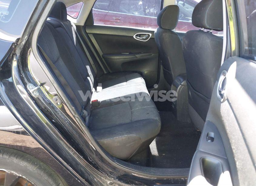 Photo 8 of 2018 Nissan Sentra SR (VIN 3N1AB7AP2JY275642)