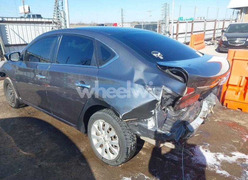 Photo 3 of 2018 Nissan Sentra S (VIN 3N1AB7AP2JY278590)