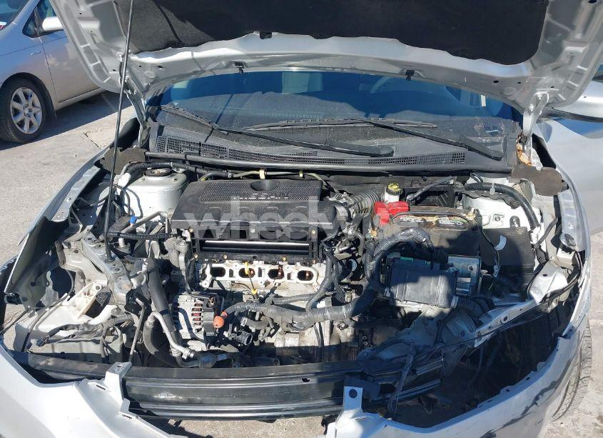 Photo 10 of 2018 Nissan Sentra S (VIN 3N1AB7AP2JY285541)
