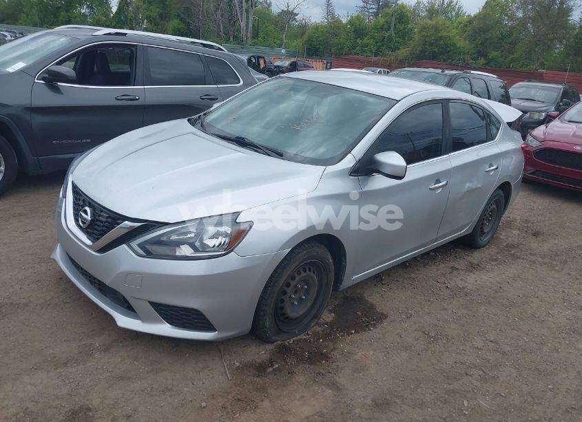 Photo 2 of 2018 Nissan Sentra S (VIN 3N1AB7AP2JY299858)