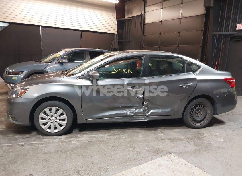 Photo 14 of 2018 Nissan Sentra S (VIN 3N1AB7AP2JY306081)