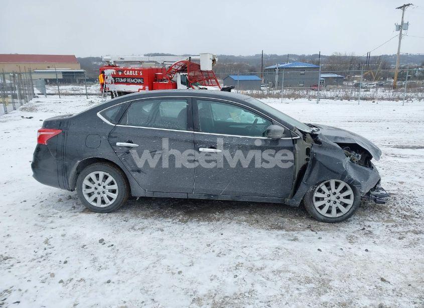 Photo 13 of 2018 Nissan Sentra S (VIN 3N1AB7AP2JY311927)