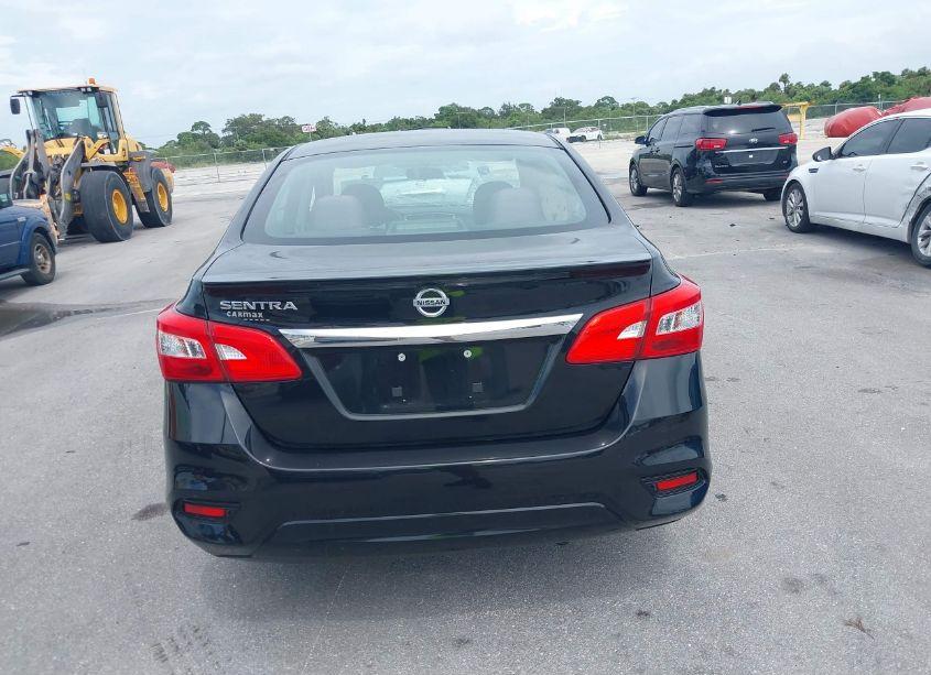 Photo 16 of 2018 Nissan Sentra S (VIN 3N1AB7AP2JY324998)