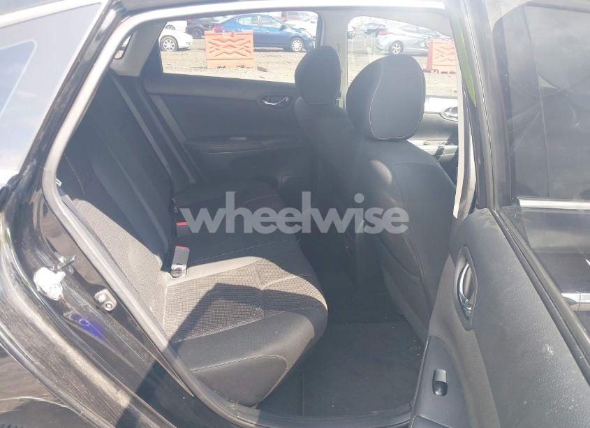 Photo 8 of 2018 Nissan Sentra S (VIN 3N1AB7AP2JY325164)