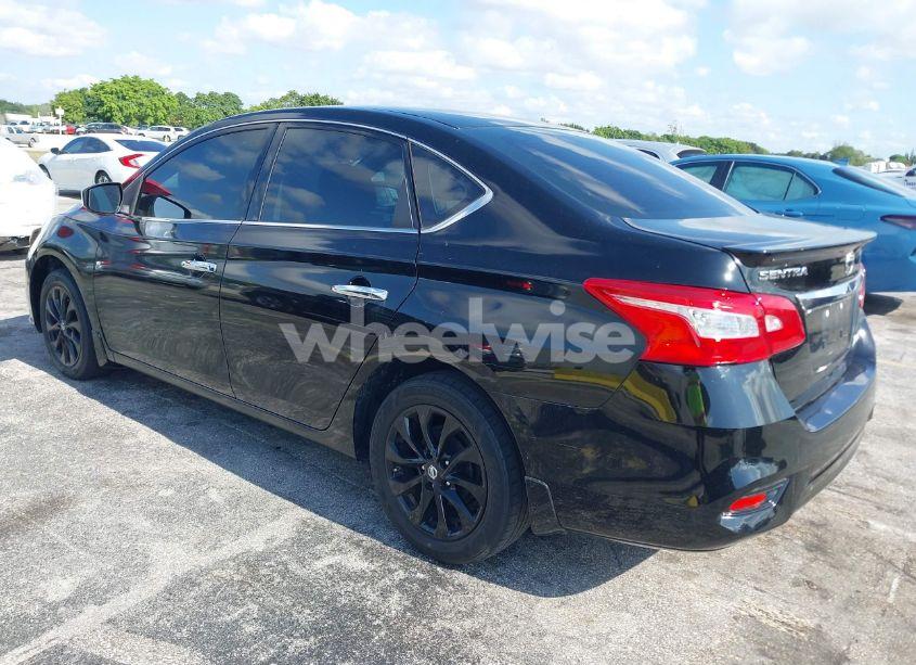 Photo 3 of 2018 Nissan Sentra S (VIN 3N1AB7AP2JY326055)