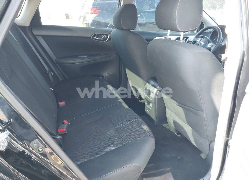 Photo 8 of 2018 Nissan Sentra S (VIN 3N1AB7AP2JY326055)