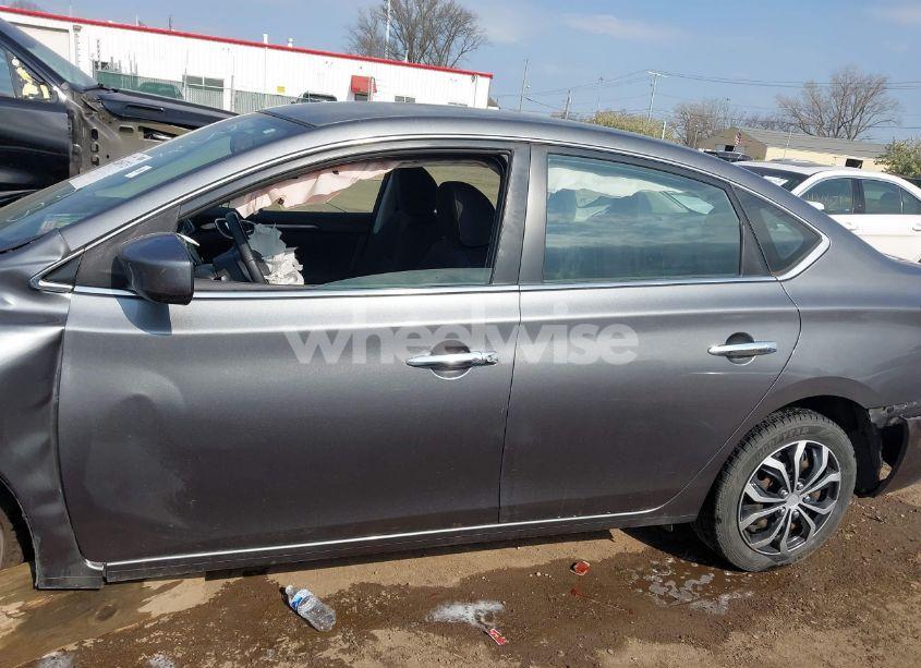 Photo 15 of 2018 Nissan Sentra S/SL/SR/SV (VIN 3N1AB7AP2JY327593)