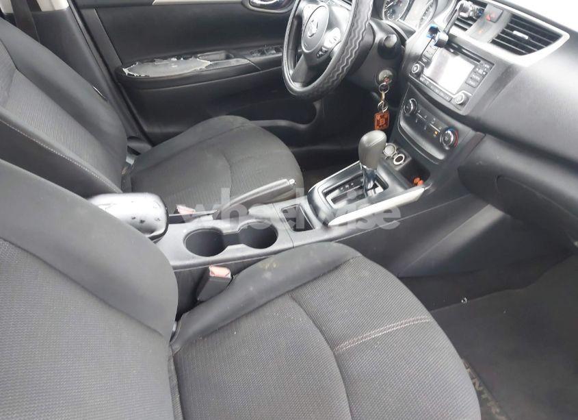 Photo 5 of 2018 Nissan Sentra S (VIN 3N1AB7AP2JY328100)