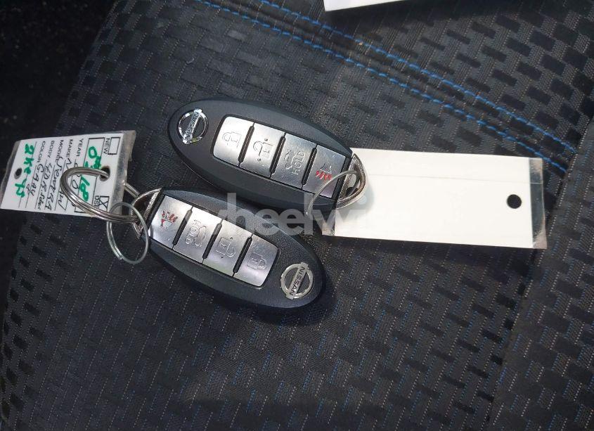 Photo 11 of 2018 Nissan Sentra SR (VIN 3N1AB7AP2JY330218)