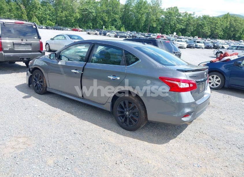 Photo 3 of 2018 Nissan Sentra SR (VIN 3N1AB7AP2JY330218)