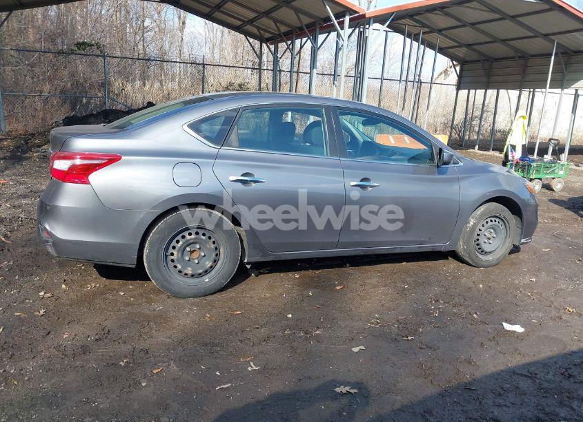 Photo 13 of 2018 Nissan Sentra S (VIN 3N1AB7AP2JY332132)