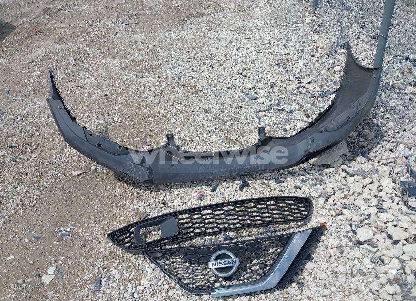 Photo 12 of 2018 Nissan Sentra S (VIN 3N1AB7AP2JY334995)