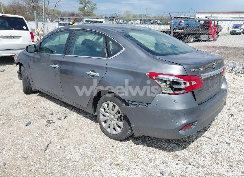 Photo 3 of 2018 Nissan Sentra S (VIN 3N1AB7AP2JY334995)