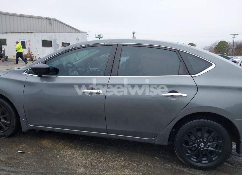 Photo 14 of 2018 Nissan Sentra S (VIN 3N1AB7AP2JY348329)