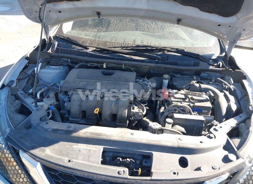 Photo 10 of 2019 Nissan Sentra SV (VIN 3N1AB7AP2KL603186)
