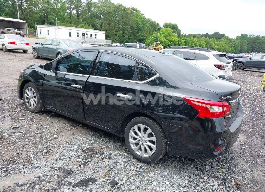 Photo 3 of 2019 Nissan Sentra SV (VIN 3N1AB7AP2KL611613)