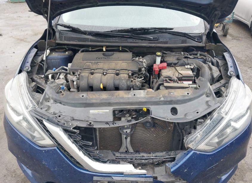 Photo 10 of 2019 Nissan Sentra S (VIN 3N1AB7AP2KY212557)