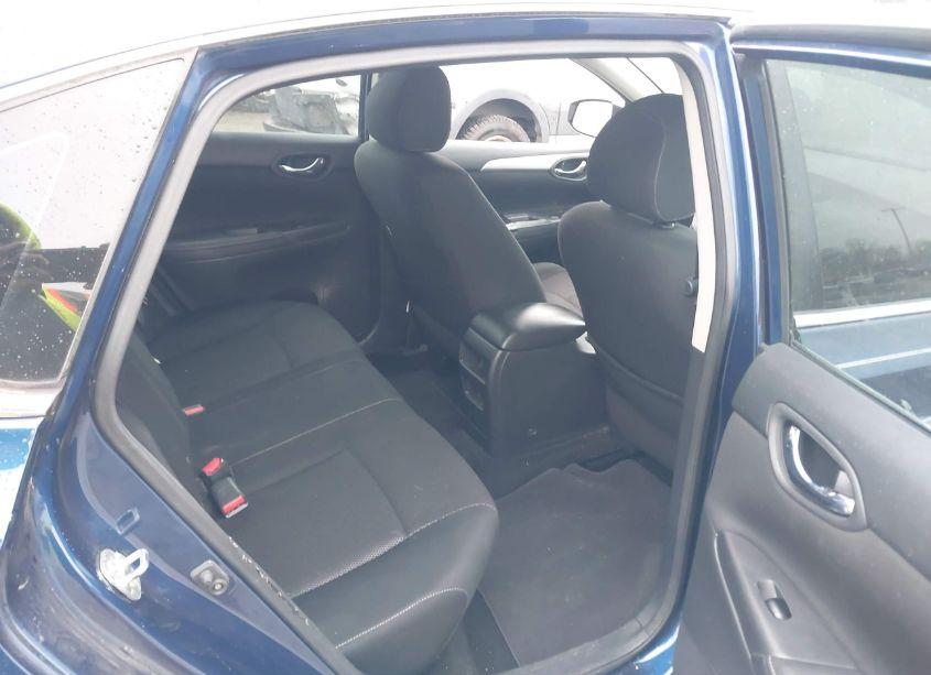 Photo 8 of 2019 Nissan Sentra S (VIN 3N1AB7AP2KY212557)