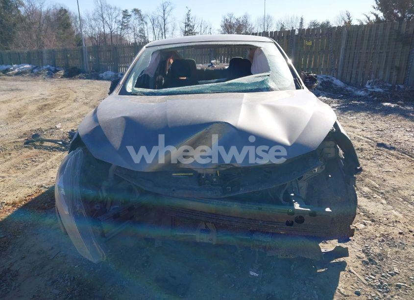 Photo 13 of 2019 Nissan Sentra SR (VIN 3N1AB7AP2KY215569)