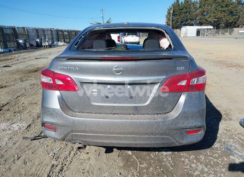Photo 17 of 2019 Nissan Sentra SR (VIN 3N1AB7AP2KY215569)