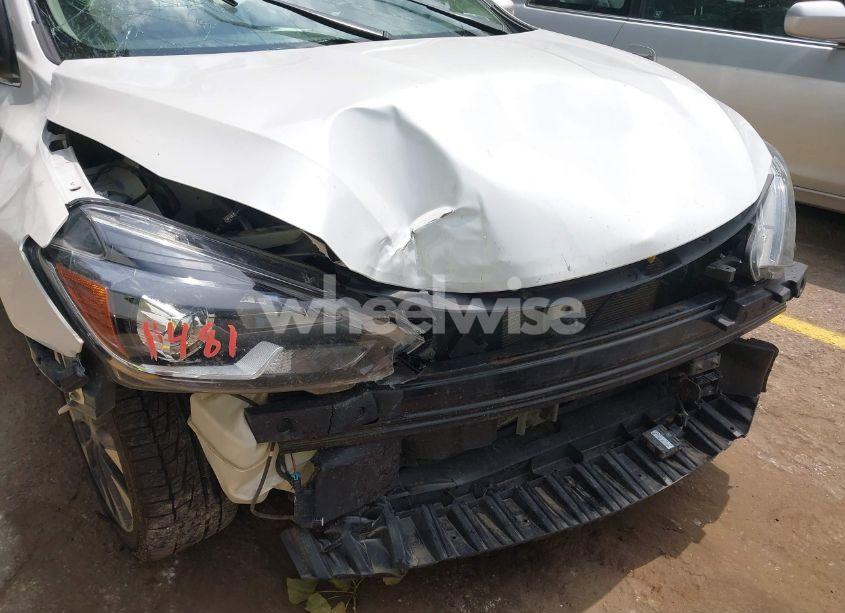 Photo 6 of 2019 Nissan Sentra SR (VIN 3N1AB7AP2KY216155)