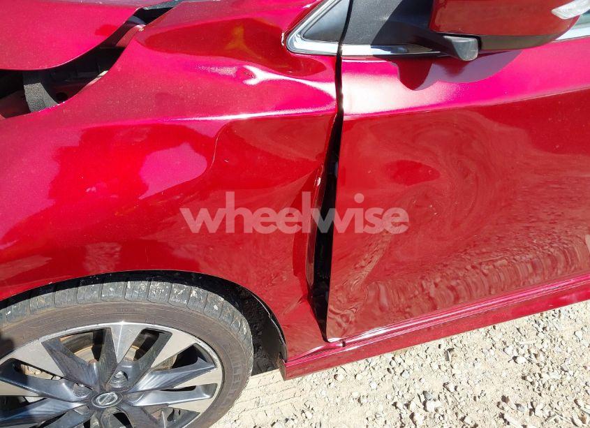 Photo 17 of 2019 Nissan Sentra SR (VIN 3N1AB7AP2KY220318)