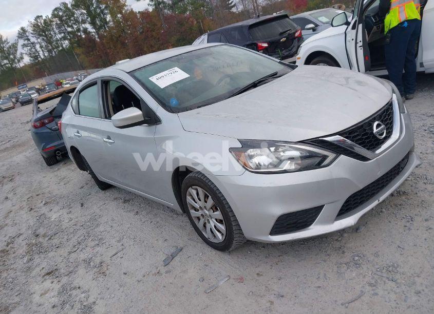 2019 Nissan Sentra S (VIN 3N1AB7AP2KY226362) main photo