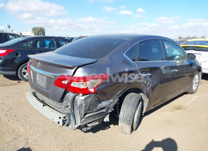 Photo 6 of 2019 Nissan Sentra S (VIN 3N1AB7AP2KY233358)