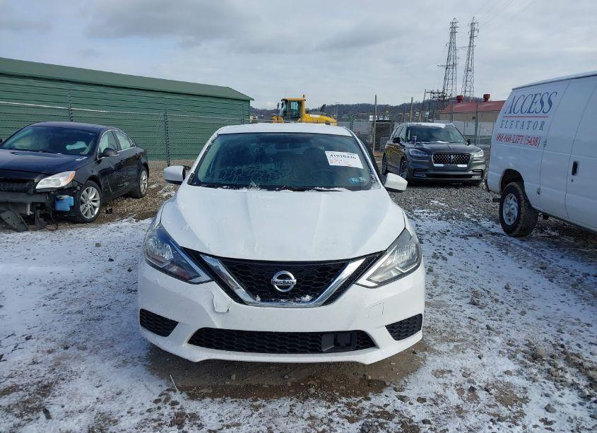 Photo 12 of 2019 Nissan Sentra S (VIN 3N1AB7AP2KY236051)