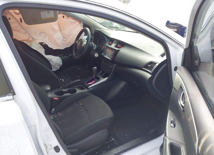 Photo 5 of 2019 Nissan Sentra S (VIN 3N1AB7AP2KY236051)