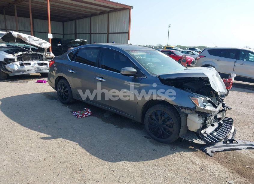 2019 Nissan Sentra S (VIN 3N1AB7AP2KY240651) main photo