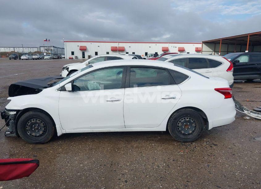 Photo 15 of 2019 Nissan Sentra S (VIN 3N1AB7AP2KY250628)