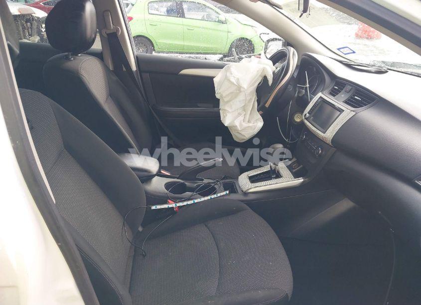 Photo 5 of 2019 Nissan Sentra S (VIN 3N1AB7AP2KY250628)