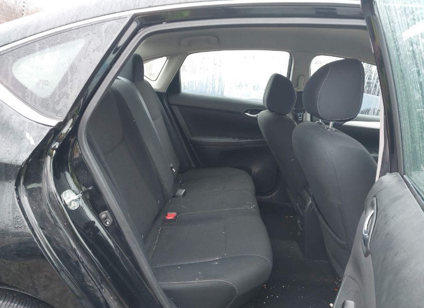 Photo 8 of 2019 Nissan Sentra S (VIN 3N1AB7AP2KY256266)