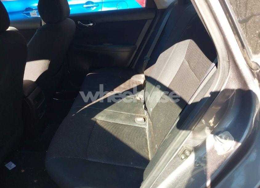 Photo 8 of 2019 Nissan Sentra S (VIN 3N1AB7AP2KY260656)