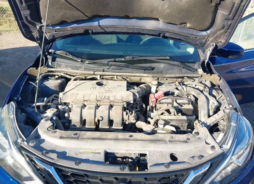 Photo 10 of 2019 Nissan Sentra S (VIN 3N1AB7AP2KY272046)
