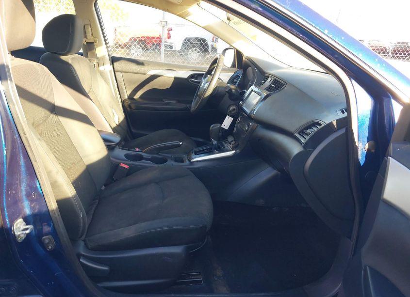 Photo 5 of 2019 Nissan Sentra S (VIN 3N1AB7AP2KY272046)