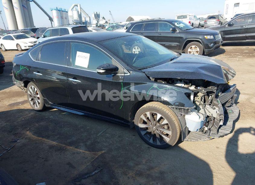 Photo 13 of 2019 Nissan Sentra SR (VIN 3N1AB7AP2KY277084)