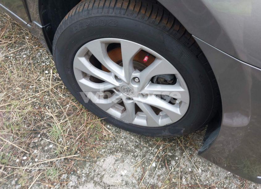 Photo 6 of 2019 Nissan Sentra SV (VIN 3N1AB7AP2KY286092)