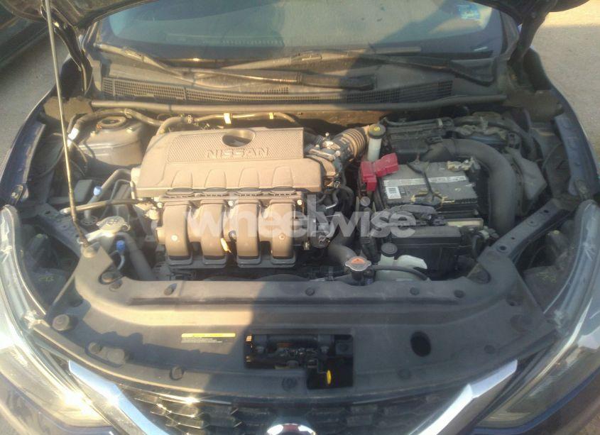 Photo 10 of 2019 Nissan Sentra SV (VIN 3N1AB7AP2KY309824)