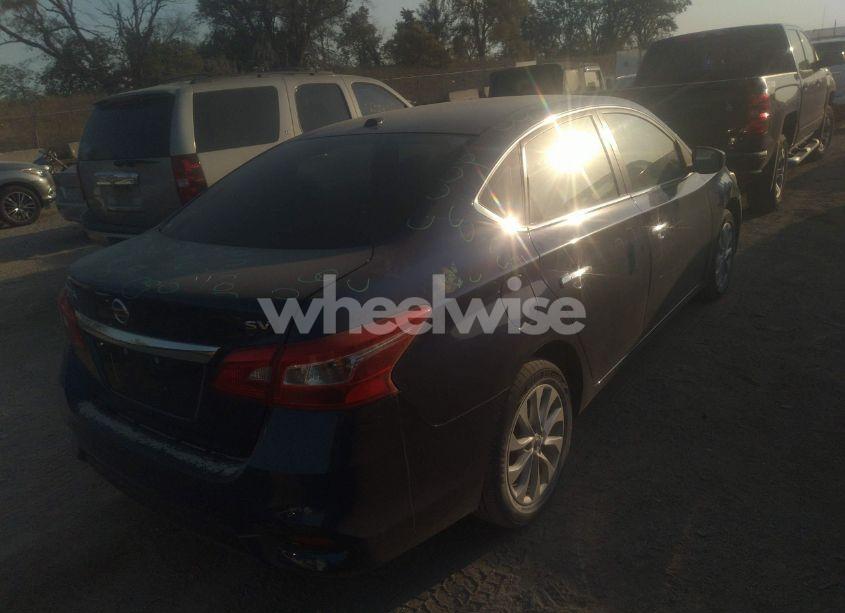 Photo 4 of 2019 Nissan Sentra SV (VIN 3N1AB7AP2KY309824)