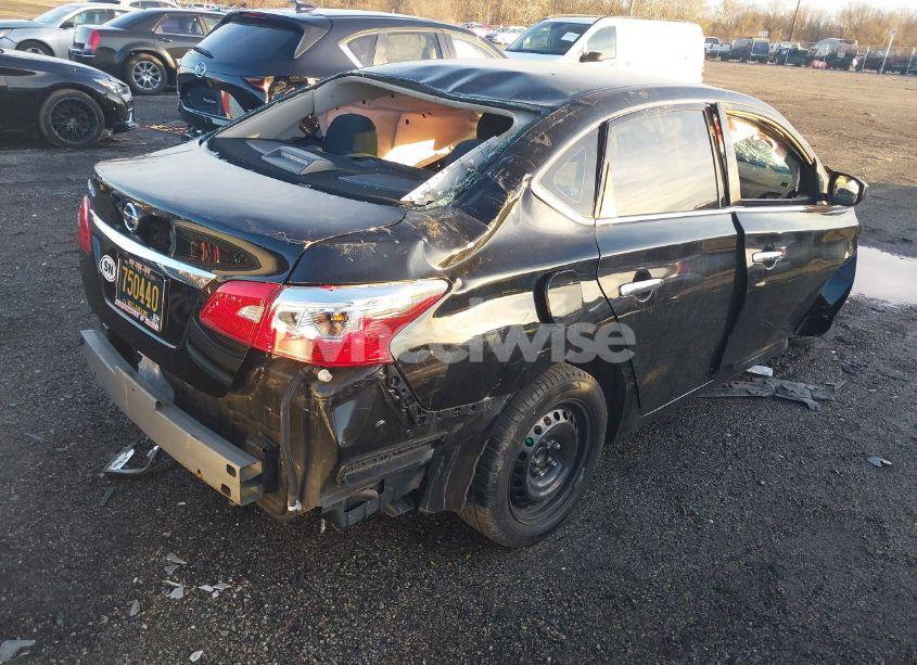 Photo 4 of 2019 Nissan Sentra S (VIN 3N1AB7AP2KY318961)