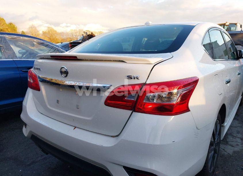 Photo 16 of 2019 Nissan Sentra SR (VIN 3N1AB7AP2KY331760)