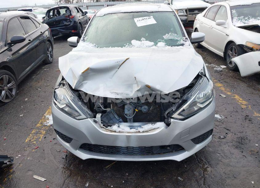 Photo 12 of 2019 Nissan Sentra SV (VIN 3N1AB7AP2KY333914)