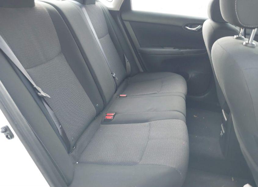 Photo 8 of 2019 Nissan Sentra S (VIN 3N1AB7AP2KY336473)