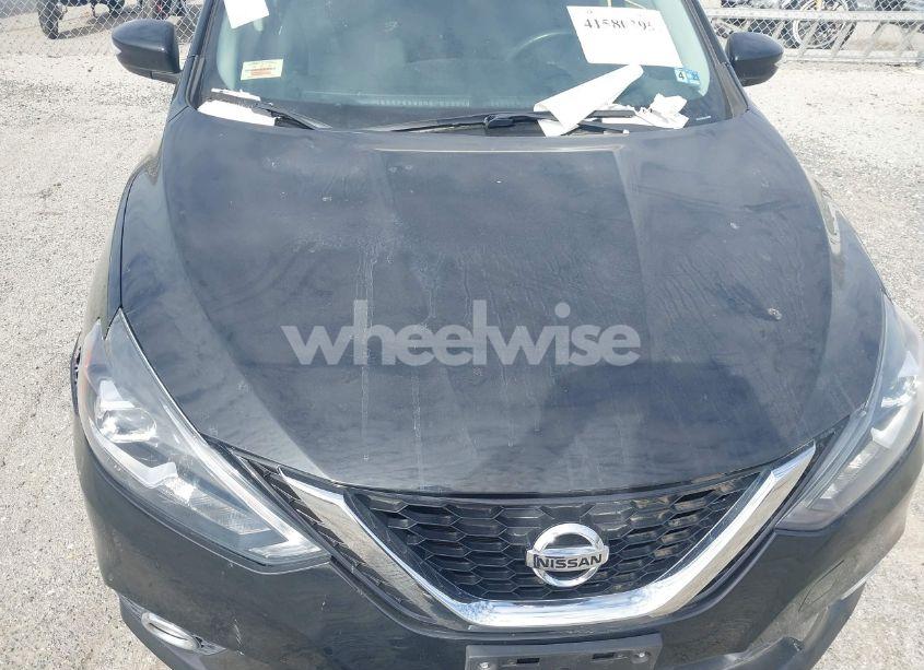 Photo 10 of 2019 Nissan Sentra SR (VIN 3N1AB7AP2KY340006)