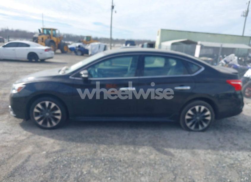 Photo 13 of 2019 Nissan Sentra SR (VIN 3N1AB7AP2KY340006)