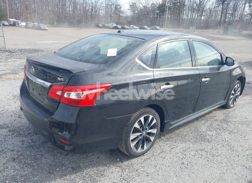Photo 4 of 2019 Nissan Sentra SR (VIN 3N1AB7AP2KY340006)