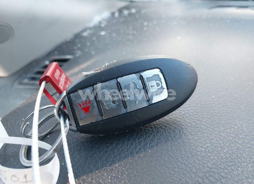 Photo 11 of 2019 Nissan Sentra SR (VIN 3N1AB7AP2KY343441)