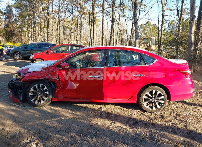 Photo 14 of 2019 Nissan Sentra SR (VIN 3N1AB7AP2KY343441)